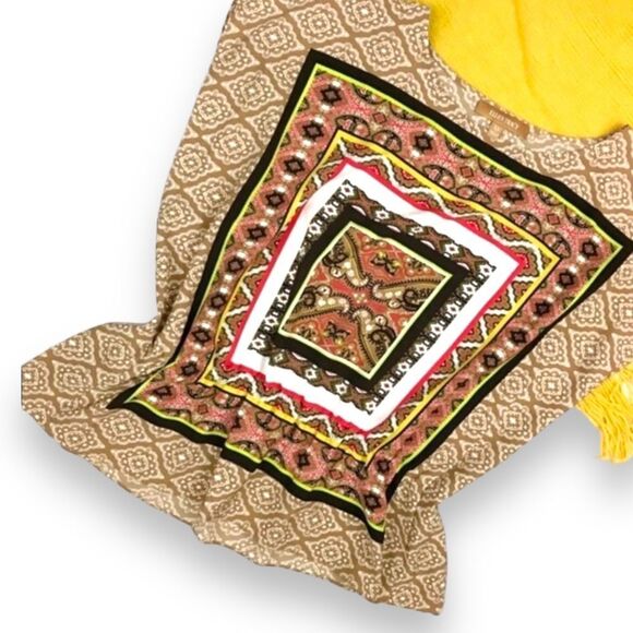 Tan Multicolor Abstract Print Short Sleeve NEW - Picture 2 of 4